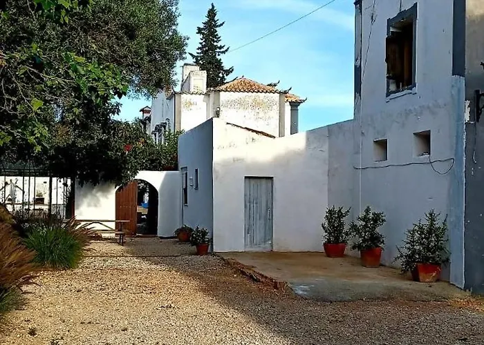 Quinta De Loubite By Sweethomes